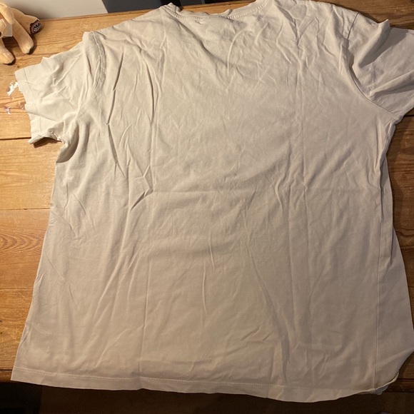 H&M Tee “Les plaisirs” - Picture 4 of 4